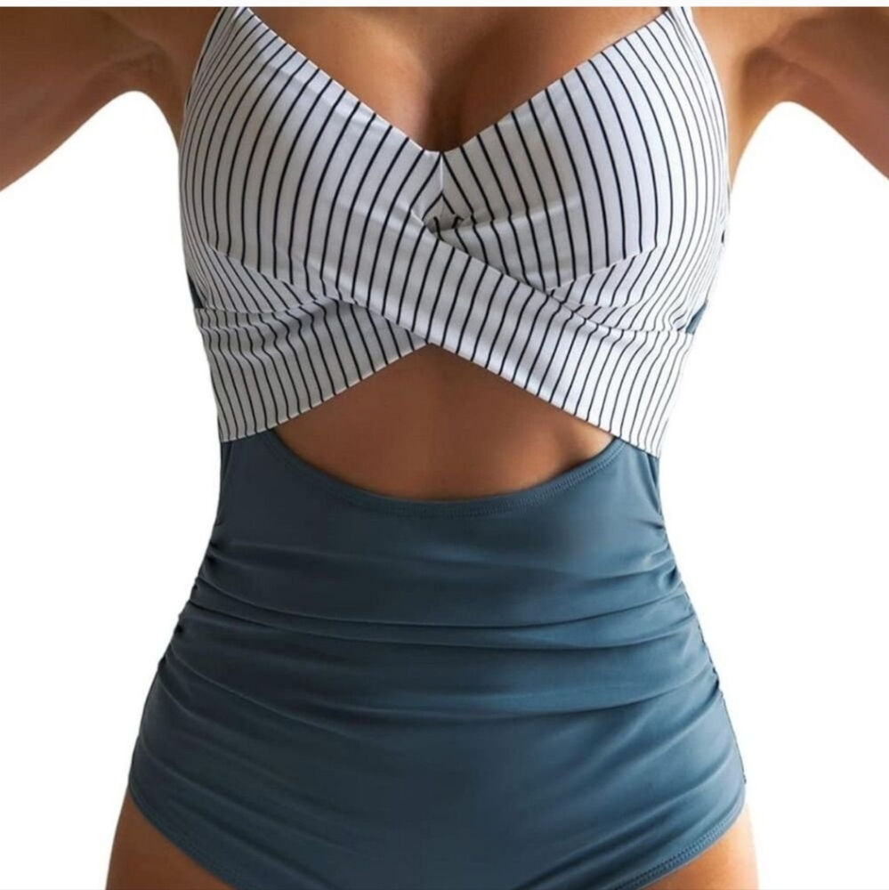 Eomenie Women's One Piece Swimsuit 2X Blue Striped Tummy Control